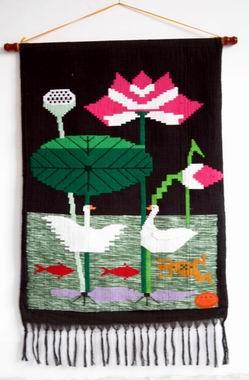 魯錦具有鮮明的民族特色