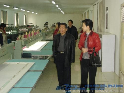 �Ї��Ҽ��f(xi��)���I(l��ng)��(d��o)�W�Rʥ����ָ��(d��o)����