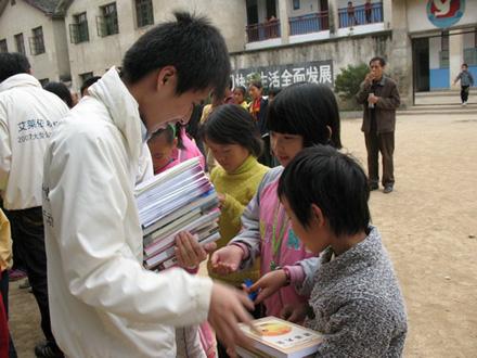 艾萊依彩虹計劃系列報道之二