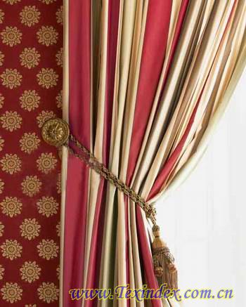 用于保護(hù)家具而特殊處理的窗簾