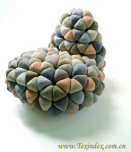 超另類沙發有膽來坐坐