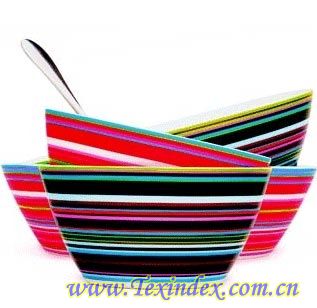 五顏六色的充滿創意生活器具