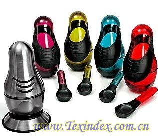 五顏六色的充滿創(chuàng)意生活器具