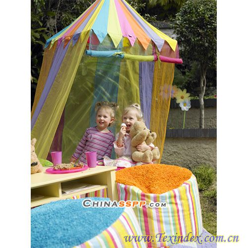 Freckles��һ���ͯ��