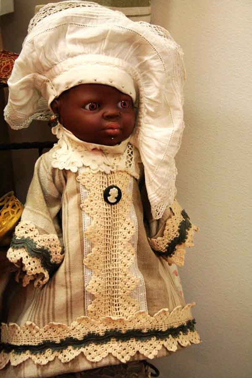 古怪個(gè)性的法國(guó)恐怖玩偶