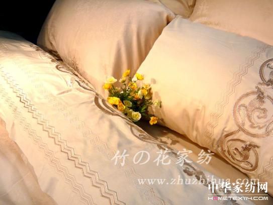 ��֮��׌�����һ��(g��)���������ļ�ͥ