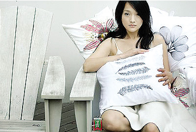 紫羅蘭發布09春夏新品