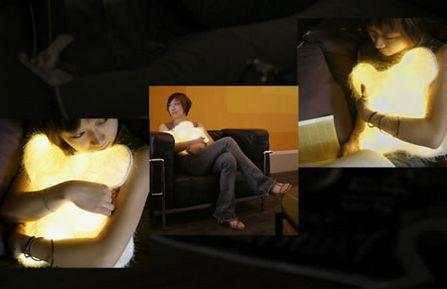 會發光的抱枕浪漫又溫馨