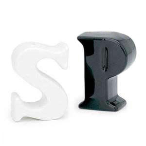 造型各異調味瓶點綴情趣廚房