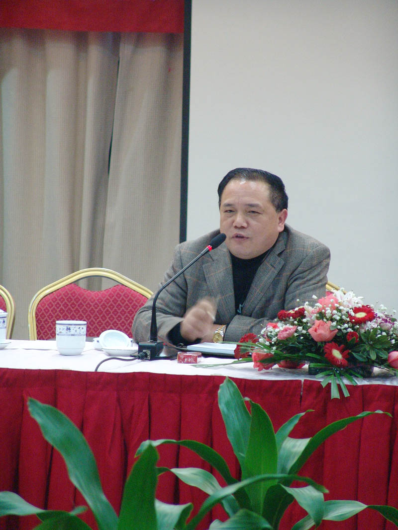 南方寢飾召開客戶新春座談會