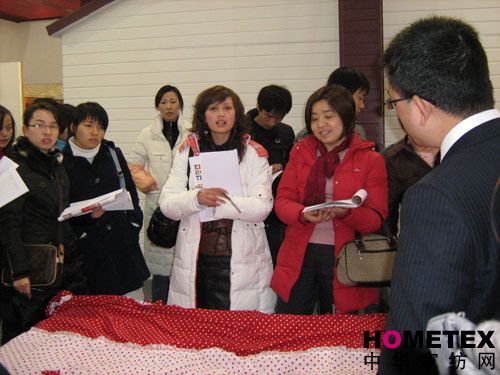 艾萊依家紡春夏產品訂貨會上演