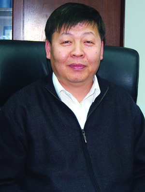 李建華:成長 與行業共享