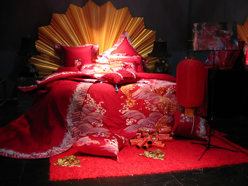 東方刺繡體現(xiàn)真正“東方文化”