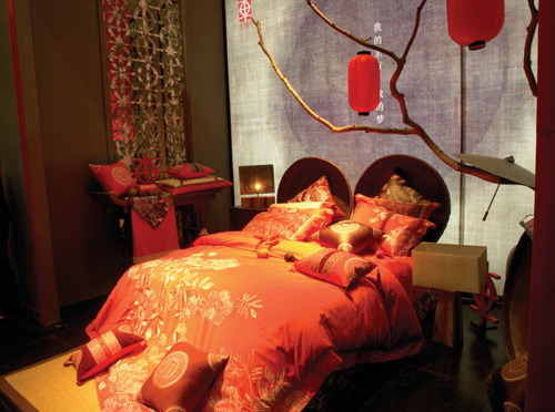 東方刺繡體現(xiàn)真正“東方文化”