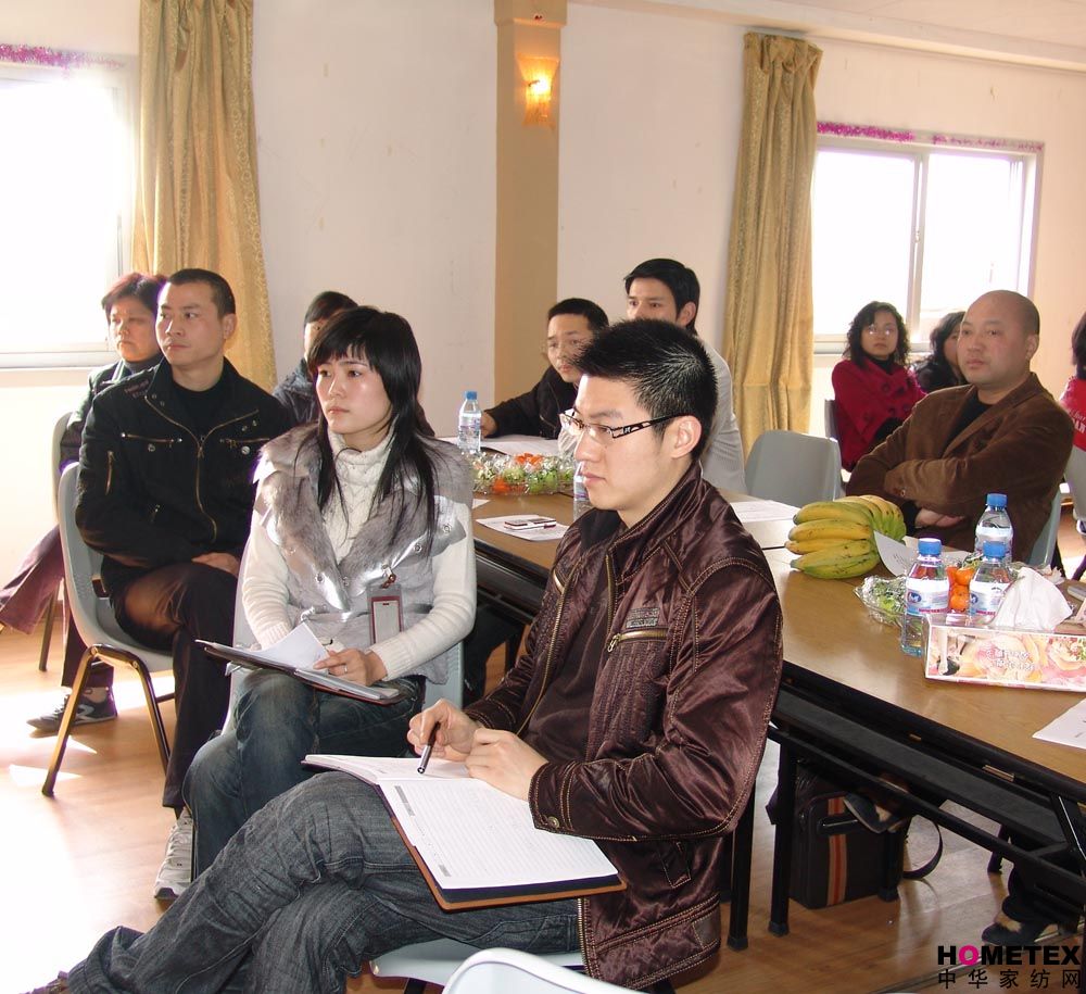 南方寢飾召開溫州經(jīng)銷商座談會(huì)