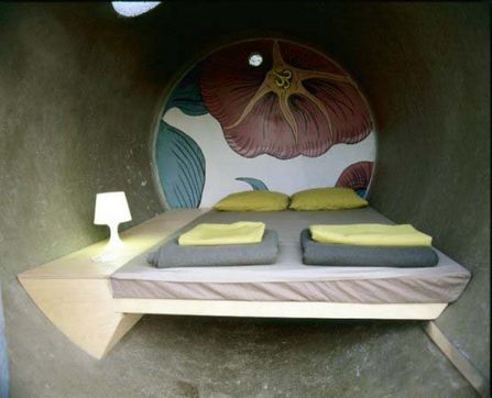 無奇不有情侶賓館造型獨(dú)特