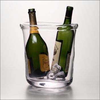 “飾酒”讓紳士也瘋狂