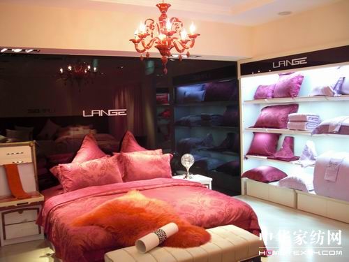 時尚·舒適·溫馨:藍鴿家紡展示中心