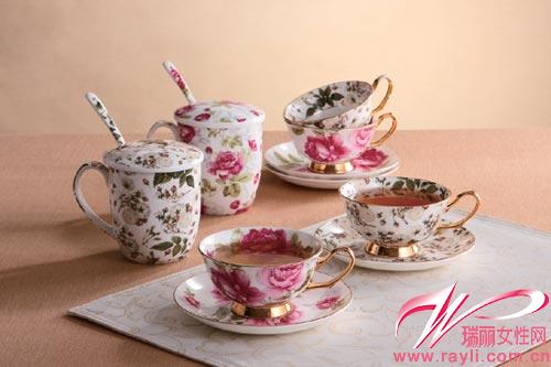 ���˹��ҾӶYƷ�����ӷ�