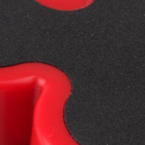 �����˻�ɫ���Ҹ�