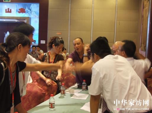 ʥ��u�Ҽ�09�ﶬ��Ʒ�l(f��)����(hu��)�e�k