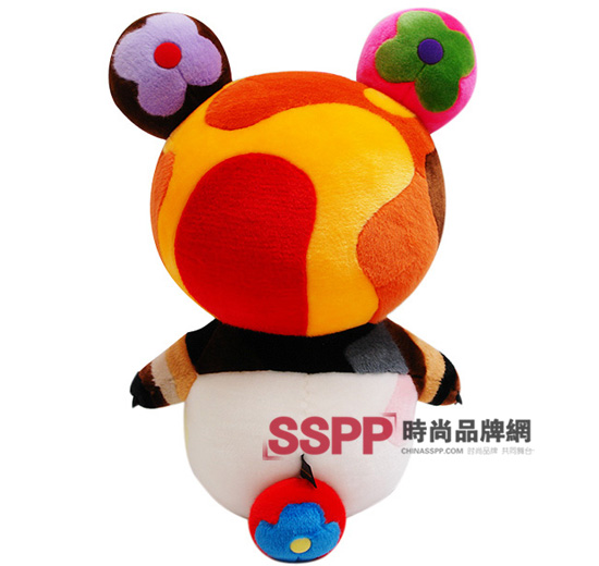 LouisVuitton的毛絨玩具和手機鏈