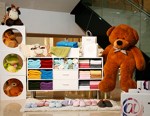 紫羅蘭家紡強(qiáng)力打造“愛她”品牌