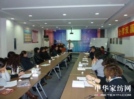 2009�Pʢ���K��Ӣ�����̴���ں�¡�����_