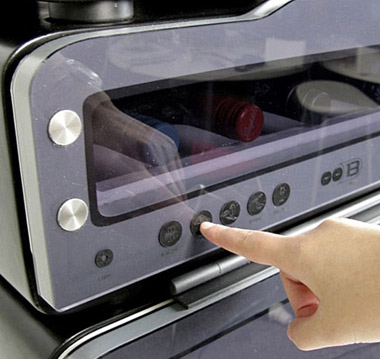 ���͏N������������