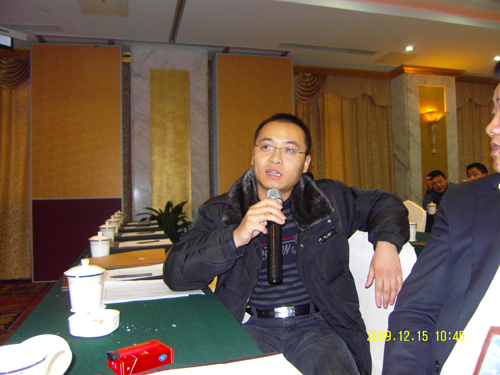 ���ۂ�����ϯ��Ʒ2010��l(f��)����(hu��)�e�k