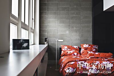 羅萊 2010新品燃情上市