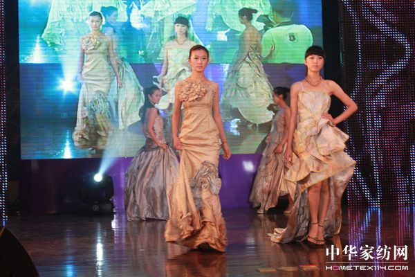 ���Ҽ��e�k������Ӣ���