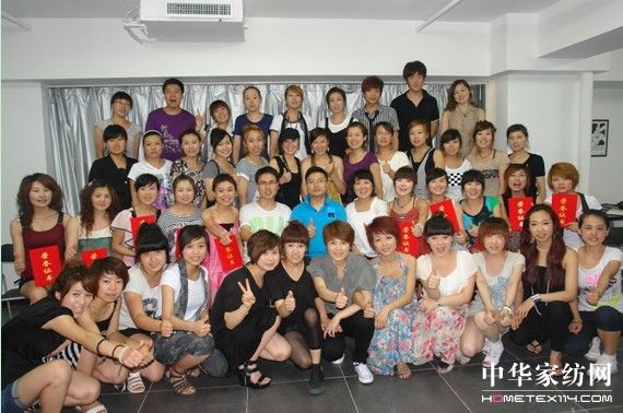 ���R������^�_չ���L��Ӗ�I