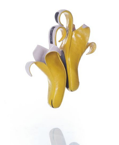 小精靈之靴 創意香蕉鞋