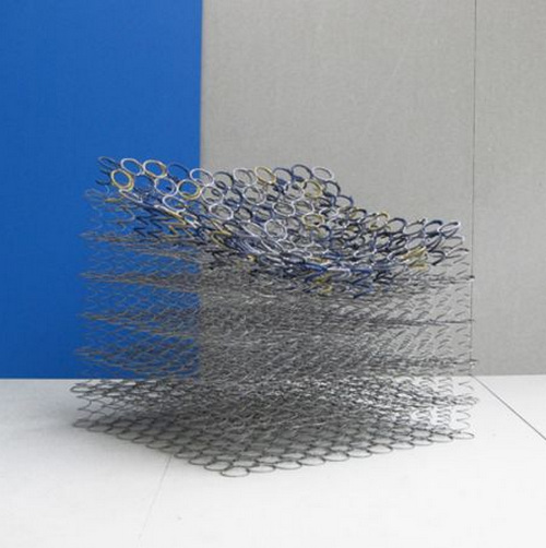 僅由彈簧構成的彈簧沙發