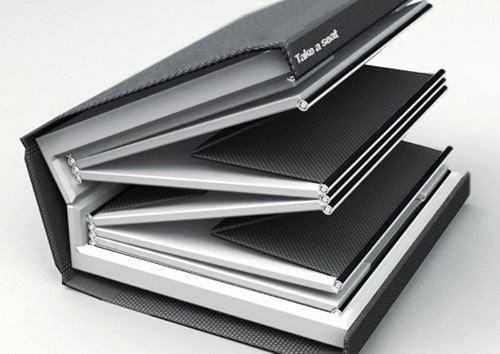 長的像本書的小坐椅