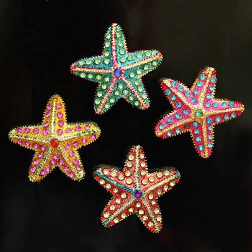 �ۻ����yС�YŮ�ı����Ʒ