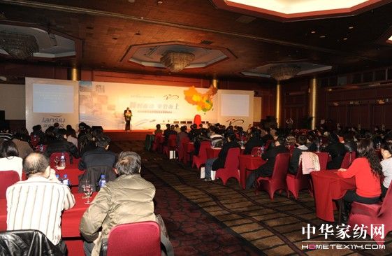 ��형r���ӳ˄ݶ��ϡ�