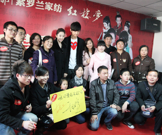 ���Ishow15�d����ҫ�]�ݡ�