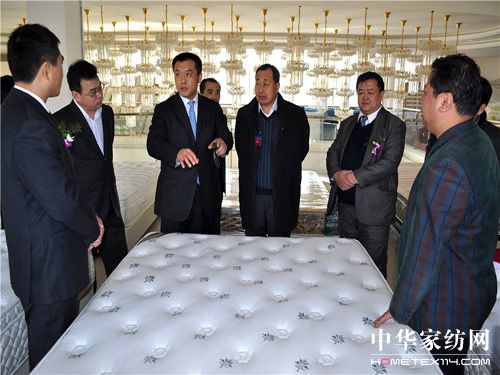 ���B�мҾ߅f(xi��)��2010�����¡���e��