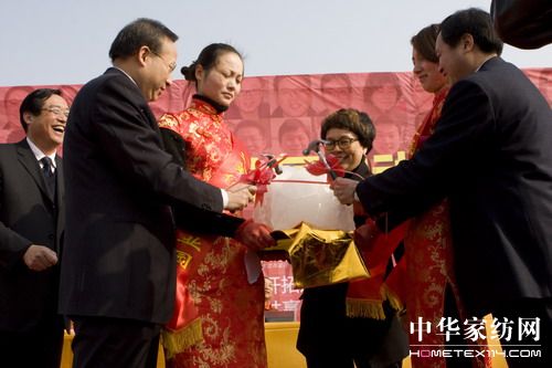 ���R�����F���I�@����xʽ�ɹ��e��