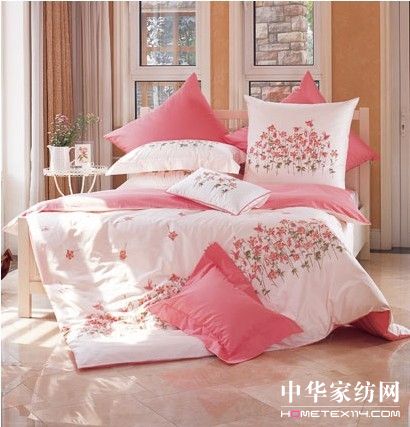 提籟雅家紡營造極致法式浪漫婚房