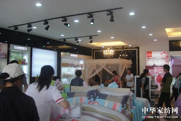 溫馨氛圍展現雨蘭新建店魅力