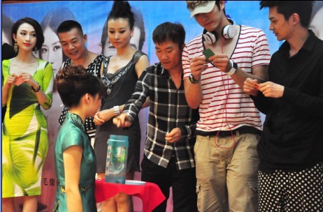 提籟雅攜手《海島七號》共創海灘休閑之旅