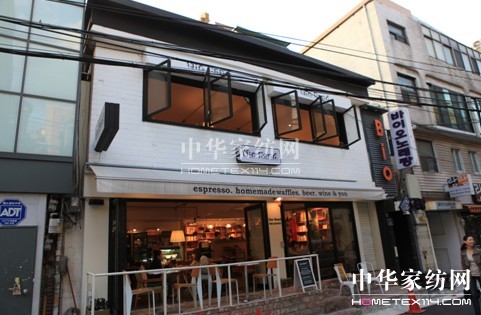 寶縵高層領導出國考察家紡市場