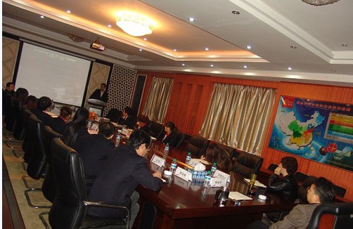 ���m�Ҽ��e������N�۹������h