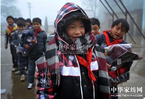 “衣加衣”愛心接力寶縵家紡為溫暖護(hù)航