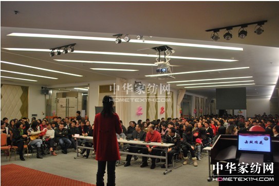 ��ҕ�T�����L��ͬ���M��˾�lչ