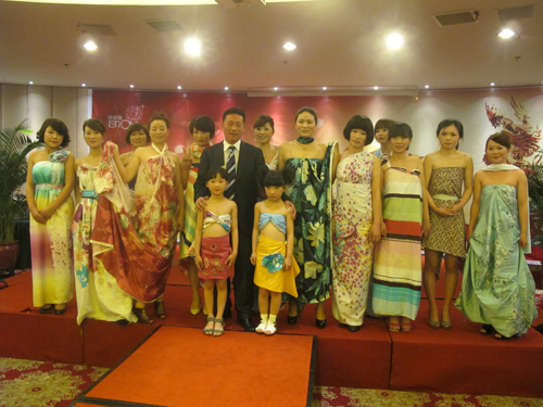 依諾雅家紡開啟公司年會