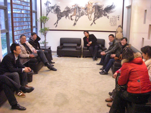 ���A�Ҽ��W�M�������L�F�������˽���ͨ����